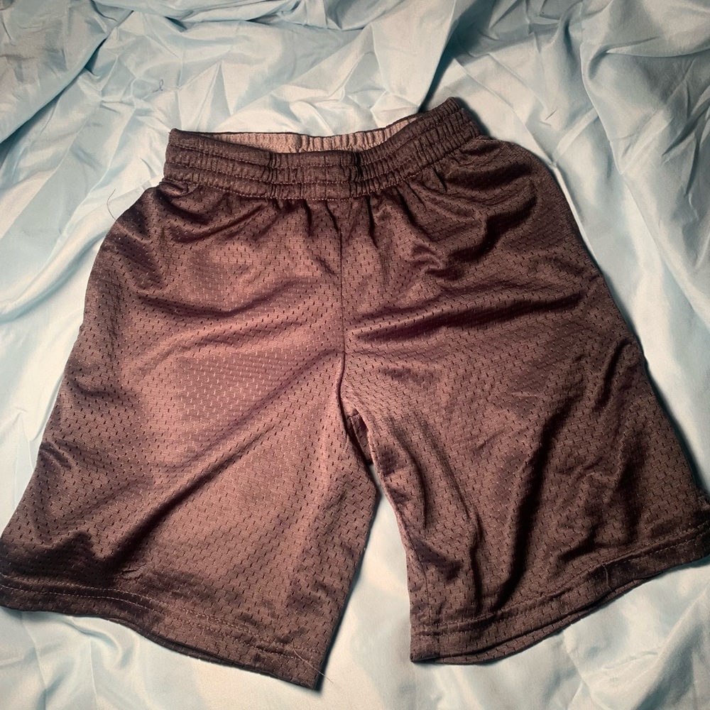 Kids Mesh Gray Grey gym shorts Size SMALL SM (6/7) Athletic Works